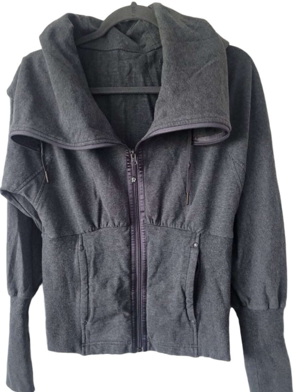 NEW LULULEMON Women's Cowl Neck Zip Front Sweatshirt in Medium Gray Size 8